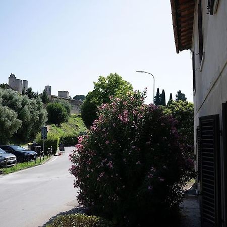 Un Passo Dalle Torri San Gimignano Ngoại thất bức ảnh